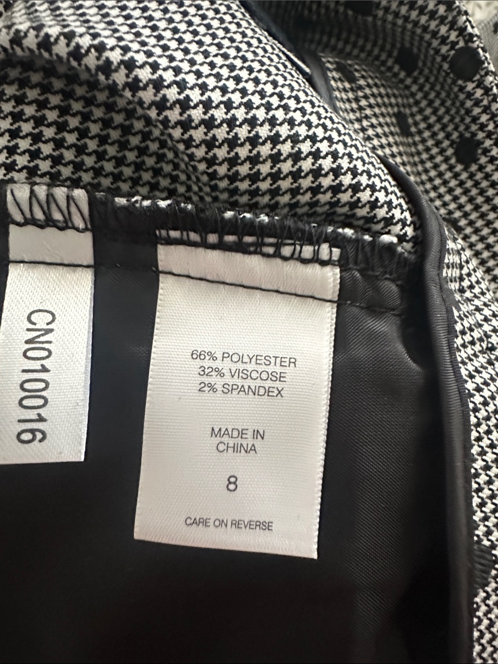 New York & Company Black Polka Dot Ankle Pants Size 8 - Picture 9 of 9
